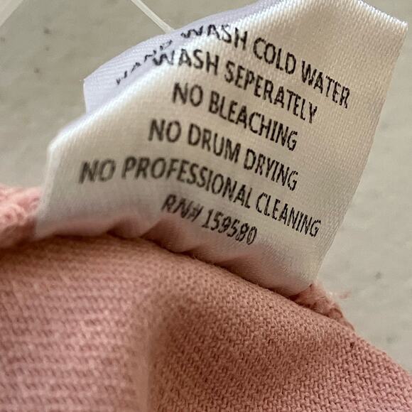 New ~ PINK LILY BOUTIQUE ~ Frayed Hem Paper Bag Denim Shorts Size Medium - Picture 6 of 6